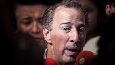 El abanderado del PRI aseguró que este jueves presentara sus declaraciones