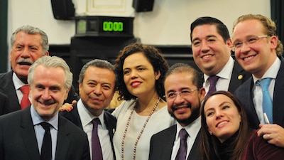 Los legisladores tienen percepciones mensuales por arriba de los 140 mil pesos