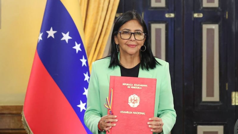 Delcy Rodríguez busca reforma petrolera para mayor inversión extranjera en Venezuela