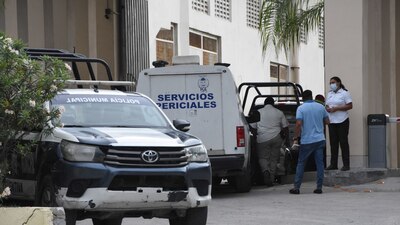 Enfrentamiento entre grupos de narcomenudistas en playa del hotel Hyatt Ziva