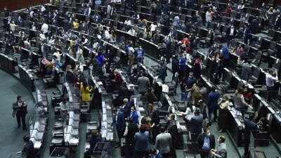 El Poder Ejecutivo dispondrá de recursos por un total de 6 billones 262 mil 736.2 millones de pesos,