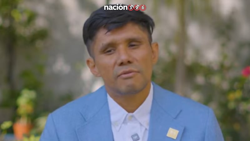 Leonardo Escobar, profesor colombiano desaparecido en NL, denuncia detención arbitraria