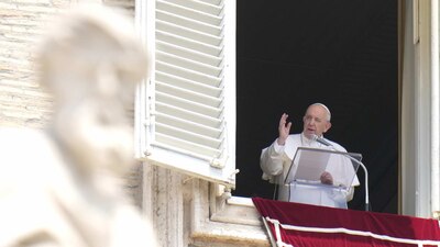 Los médicos de Gemelli han realizado cirugías antes en pacientes papales, incluido el papa Juan Pablo II