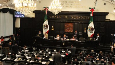 La casona de Xicoténcatl, antigua sede del Senado, es en donde los diputados constituyentes sesionan