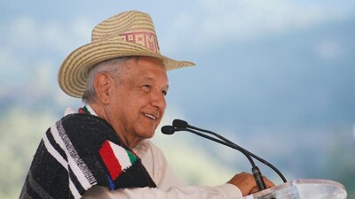 El presidente reconoció que ha sido difícil vender el avión