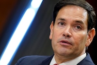 Marco Rubio llega al AIFA, tras una hora de atraso por mal clima