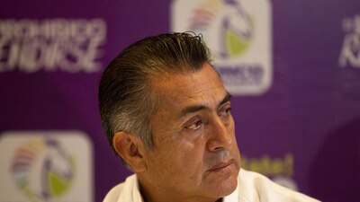El sueño de ser presidente por la vía independiente le costará, esta vez, una multa de 403 mil pesos