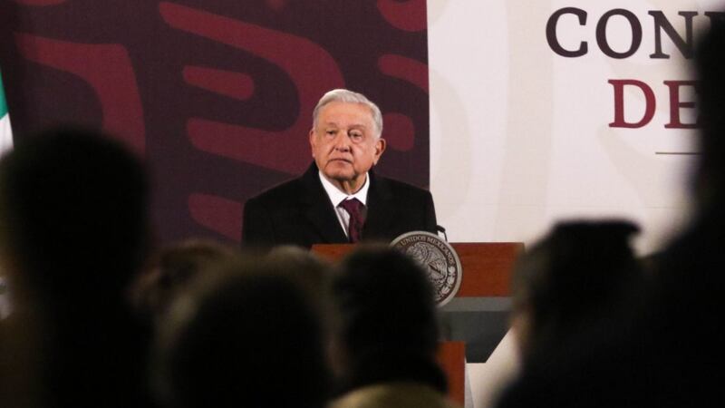 AMLO critica al Poder Judicial por libertad de Collado y revés a Ley Eléctrica