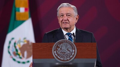 AMLO reclama que le hayan robado la elección