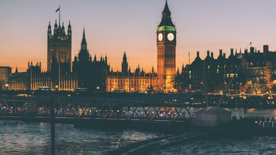 El domingo fue el primer día sin muertes registradas en Inglaterra desde que la pandemia se desató