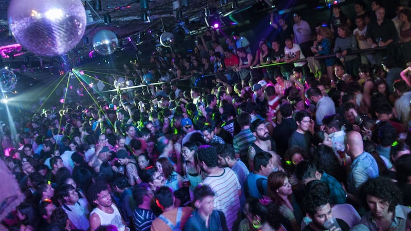 Inician operativos contra narcocorridos en Zapopan; música será bloqueada en público