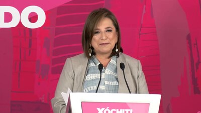 La candidata de oposición arremetió contra las refinerías que contaminan demasiado