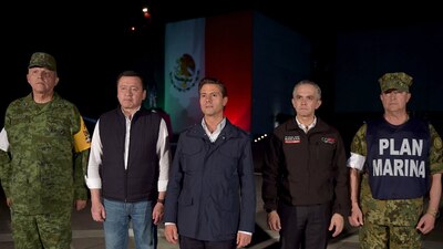 El presidente Peña NIeto envió un mensaje acompañado del jefe de Gobierno de la CDMX y miembros de su gabinete
