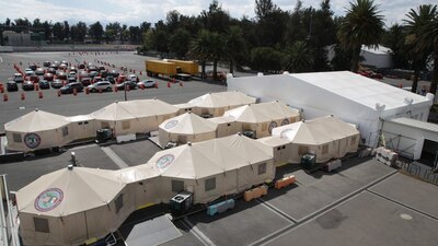 Esta unidad cuenta con 300 camas y 35 equipos de respuesta COVID-19