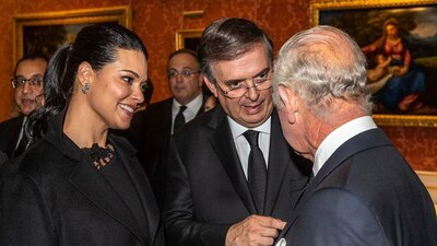 El canciller señaló que el rey Carlos III fue gentil