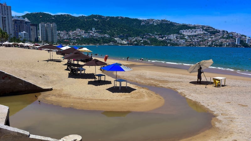 Hoteleros piden a alcaldesa de Acapulco resolver crisis de agua en plena temporada vacacional
