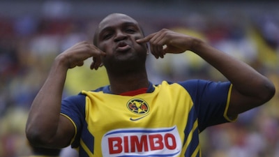 Aquivaldo Mosquera.