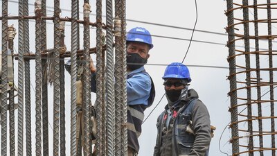 La titular de la STPS aseguró que la economía mexicana se recupera poco a poco