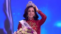La mexicana Fátima Bosch se corona como Miss Universo 2025