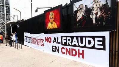 Senadores protestaron por la votación en donde se eligió a Rosario Piedra como titular de la CNDH