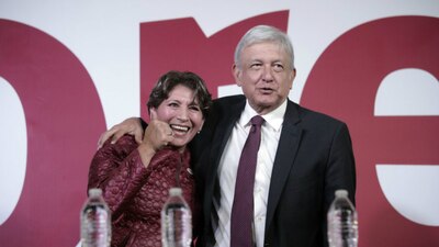 La diputada federal Delfina Gómez buscará la gubernatura del Edomex en 2017 y AMLO la presidencia en 2018