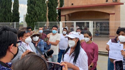 La candidata a la alcaldía de Metepec publicó en sus redes sociales diversos videos de las agresiones en su campaña.