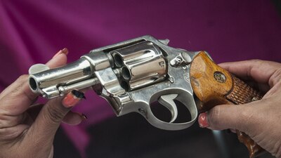 El menor es probable responsable de la comisión del delito de violación a la Ley Federal de Armas de Fuego y Explosivos