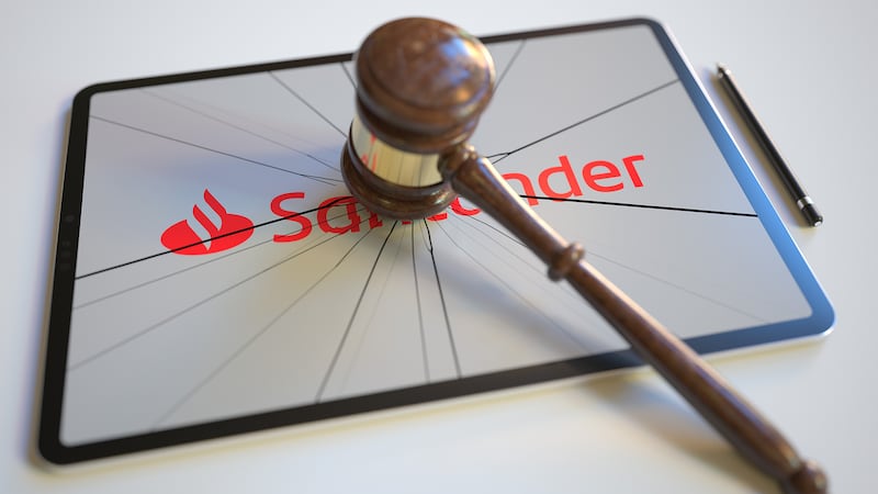 En plena quincena, app de Santander presenta fallas en México