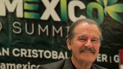 El expresidente mexicano es consejero de esta firma canadiense