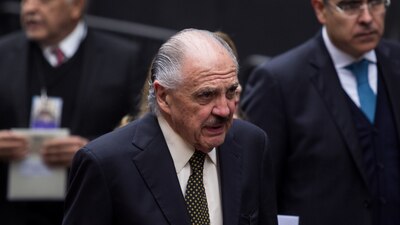 Fue uno de los ingenieros del plan del aeropuerto de Santa Lucía, ahora se integra a comité por L12