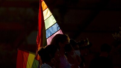 En sesión extraordinaria, el Congreso estatal aprobó dos iniciativas en beneficio de la comunidad LGBTIQ+