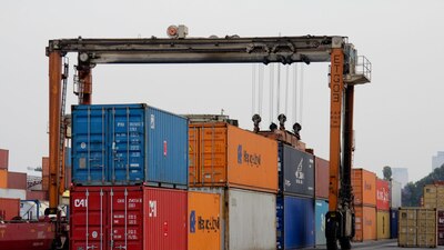 El repunte de los envíos al extranjero se dio ante un crecimiento de 5.5% anual