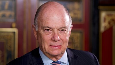 El premio reconoce la trayectoria de autores cuya alguna parte de su obra esté relacionada con lo hispánico