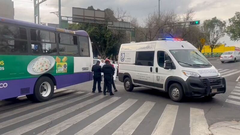 Camión de transporte arrolla a hombre de la tercera edad que viajaba en bicicleta