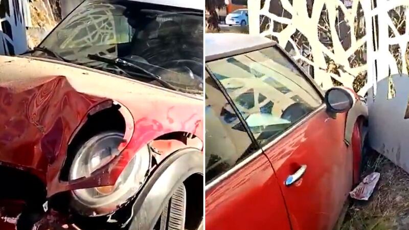 VIDEO: Conductor choca su Mini Cooper y lo abandona en carretera de Puebla