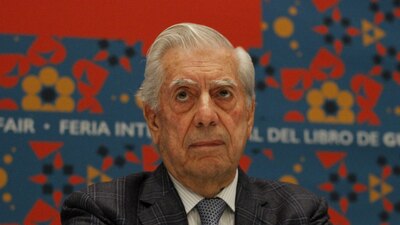 El escritor peruano ha lanzado varias críticas contra el morenista este 2018