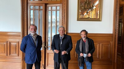 El presidente aseguró que ellos 'no presumen ser de izquierda y lo son'