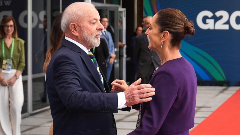 “Seguiremos juntos”: Lula da Silva agradece felicitación de Sheinbaum tras llamada por triunfo en Brasil