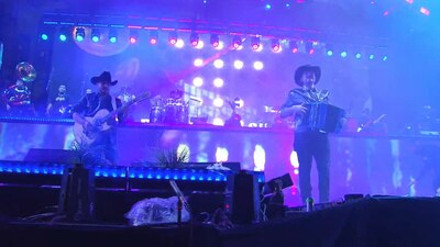 La banda se vio contenta de presentarse en el Zócalo