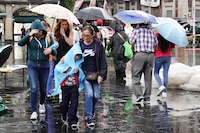 Activan doble alerta por persistencia de lluvias fuertes y caída de granizo en CDMX