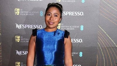 Yalitza Aparicio asistió a la ceremonia de los BAFTA con un modelo del diseñador Kris Goyri