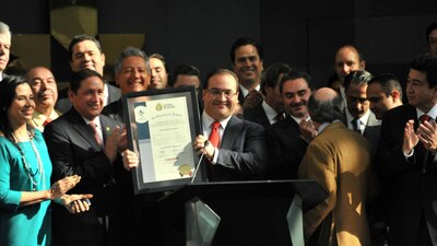 Con esta foto, el exgobernador se hizo presente en redes sociales