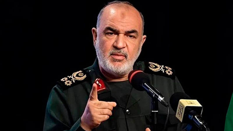 Líder de la Guardia Revolucionaria de Irán habría muerto en ataque israelí, reportan