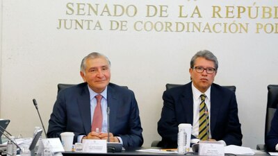 Los morenistas reaccionaron tras la renuncia del canciller