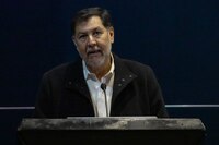 “EU será grande hasta que reconozca contribución de los migrantes”, afirma Fernández Noroña