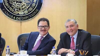 Estuvieron en una  conferencia conjunta en la que el diputado confirmó el hecho