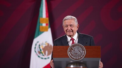 AMLO dijo que su gobierno resuelve problemas por la vía pacífica