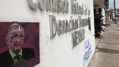 La protesta se llevó a cabo en solidaridad a las manifestaciones desarrolladas en la CDMX