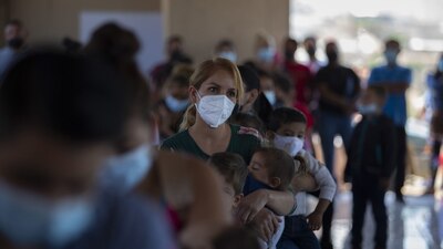 Decenas de michoacanos llegan a Tijuana huyendo de la violencia en sus comunidades