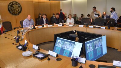 10 de las 12 propuestas de ‘Va por México’ ya habían encontrado cabida en la reforma eléctrica de AMLO.